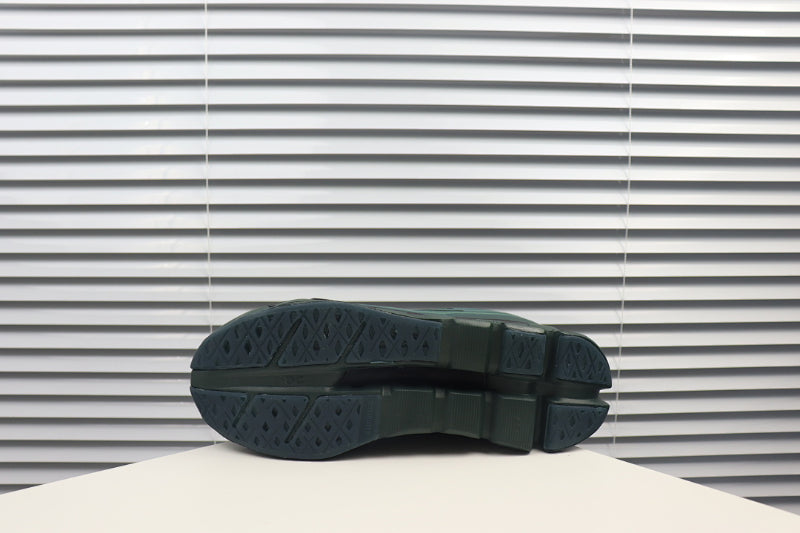 ON Cloudflow 5 Running Shoe