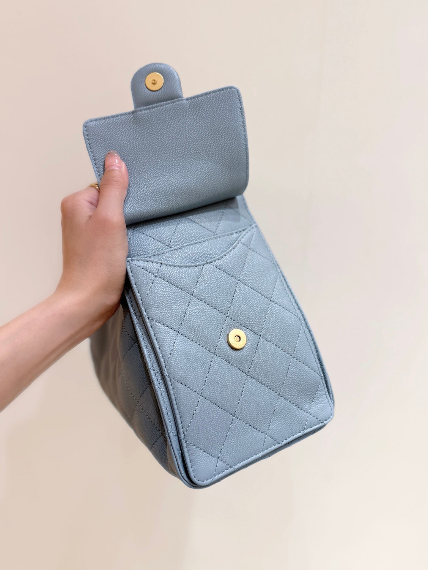 CHANEL 25S HOBO BAG 30 IN LIGHT BLUE CAVIAR WITH GOLD HARDWARE